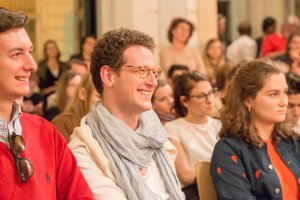 Studenten TALK Figlhaus Wien Akademie für Dialog und Evangelisation Brückenbauer gesucht - in einem gespaltenen Land